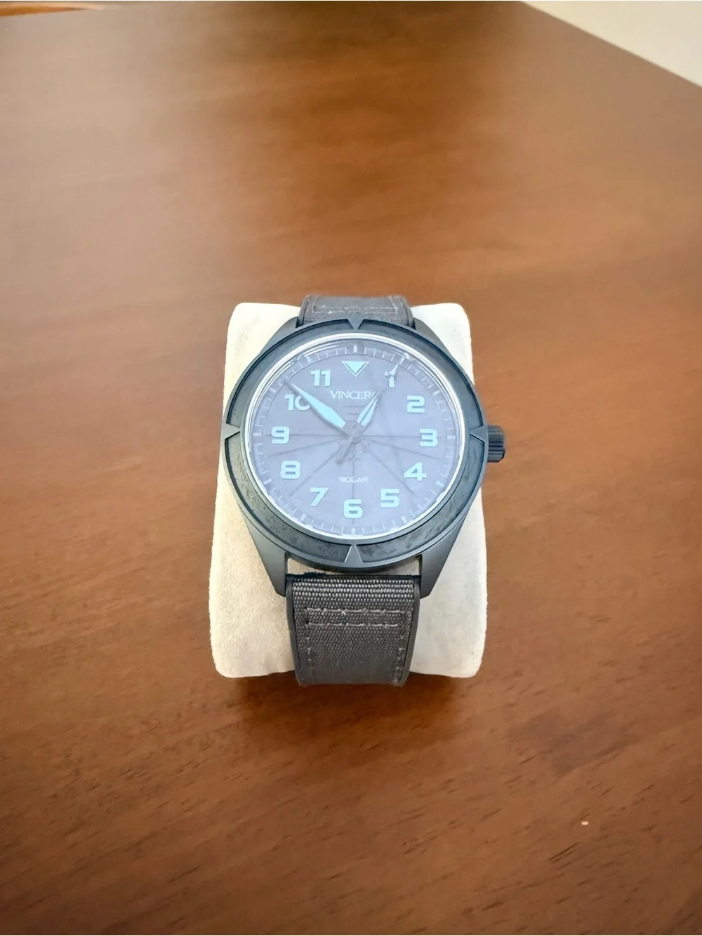 Black Analog Men's Watch with Gray Fabric Strap - Unknown Brand